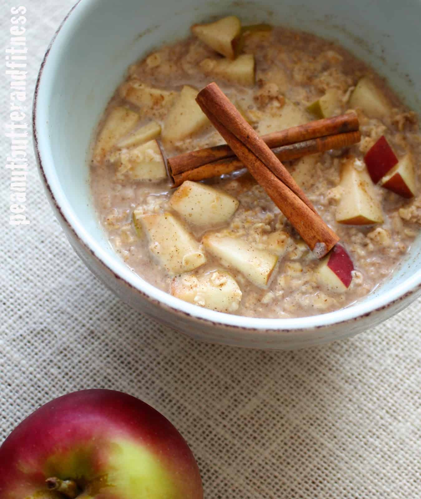 Apple Cinnamon Oatmeal