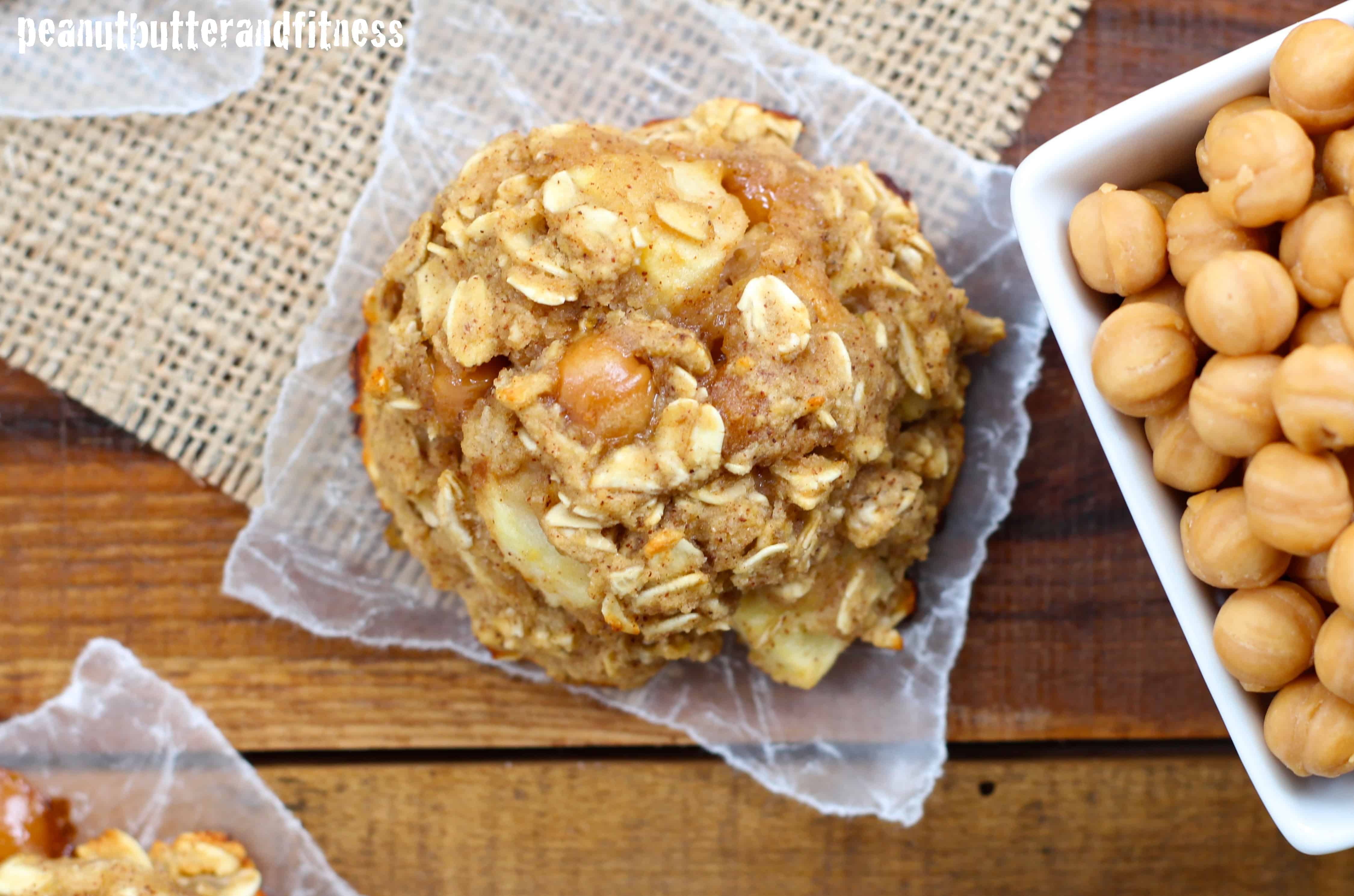 Caramel Apple Oatmeal Cookies