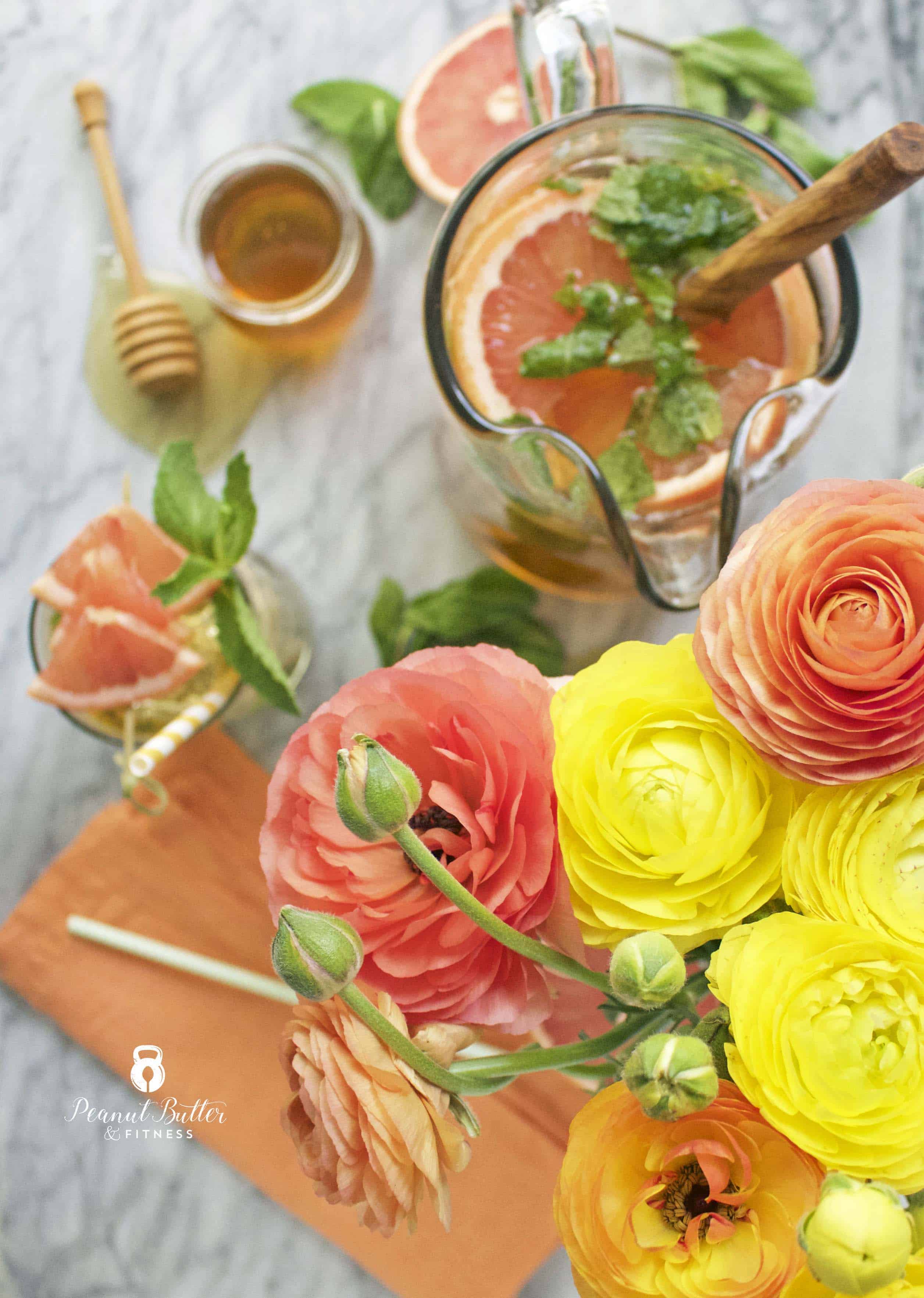 Sparkling Grapefruit and Mint Green Tea