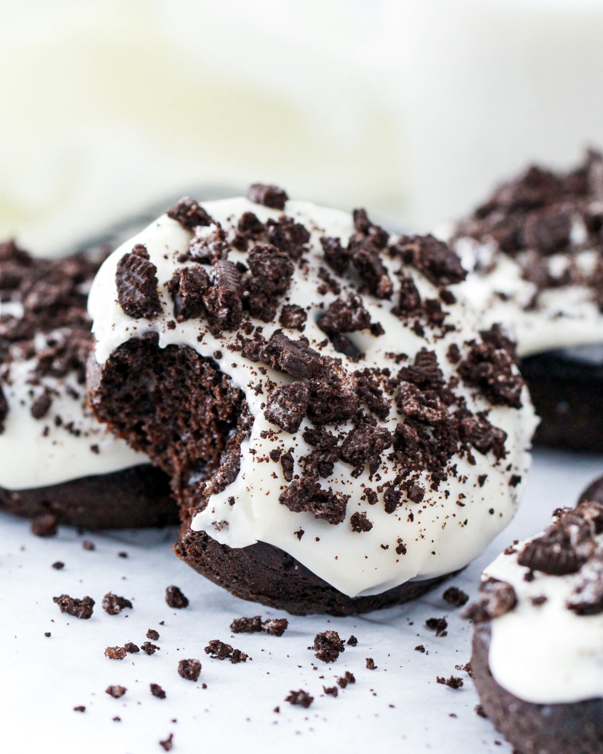 Baked Cookies & Cream Donuts