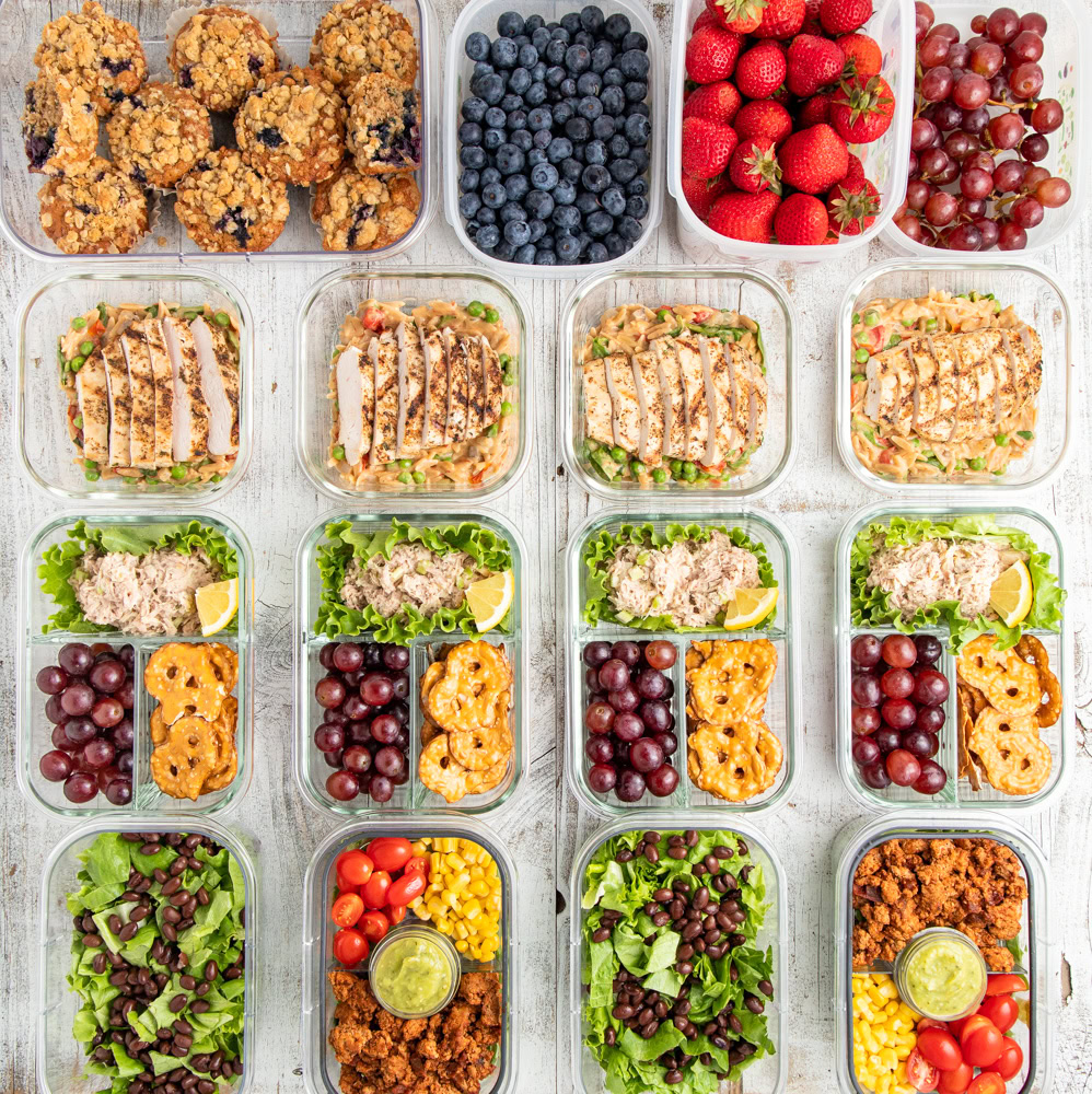 Toddler lunch box Lunch - Creamy sauce pasta Blackberries Soaked