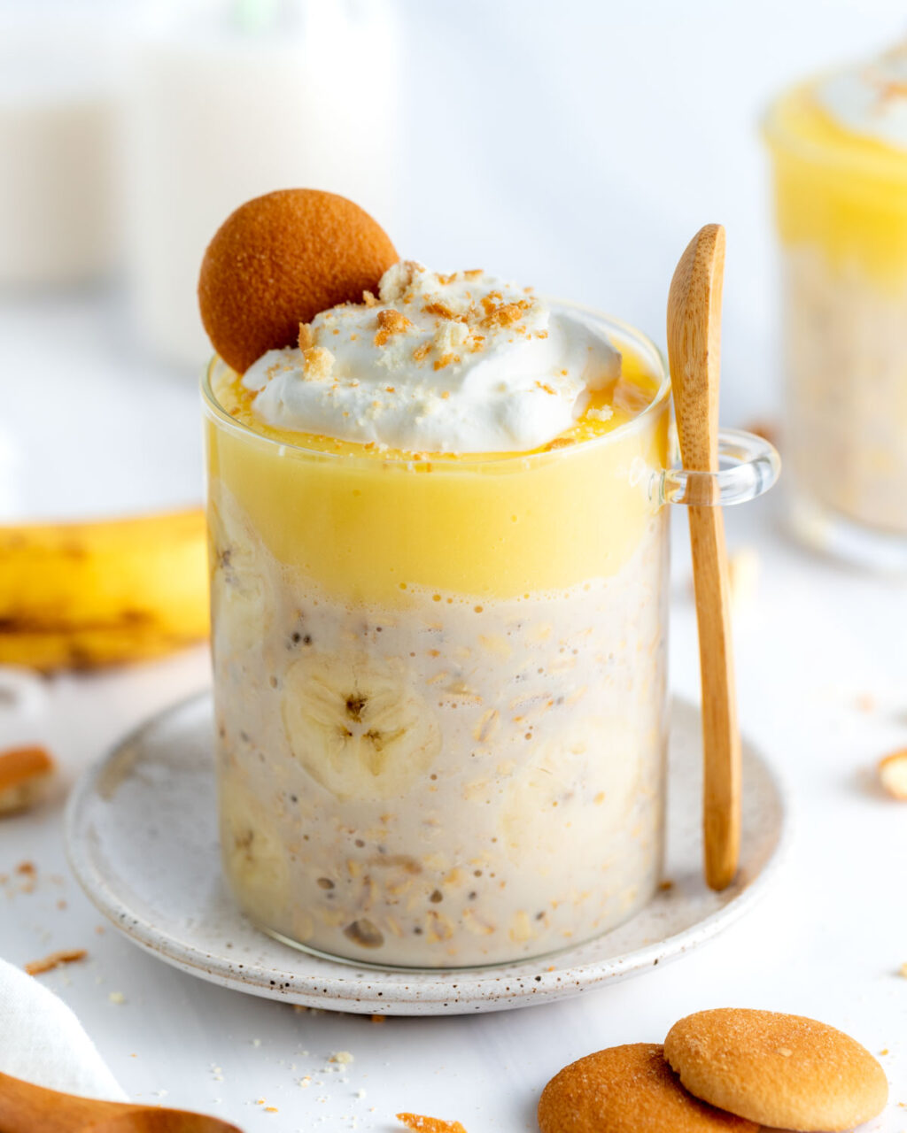 Banana Cream Pie Protein Overnight Oats Recipe - Featured Image