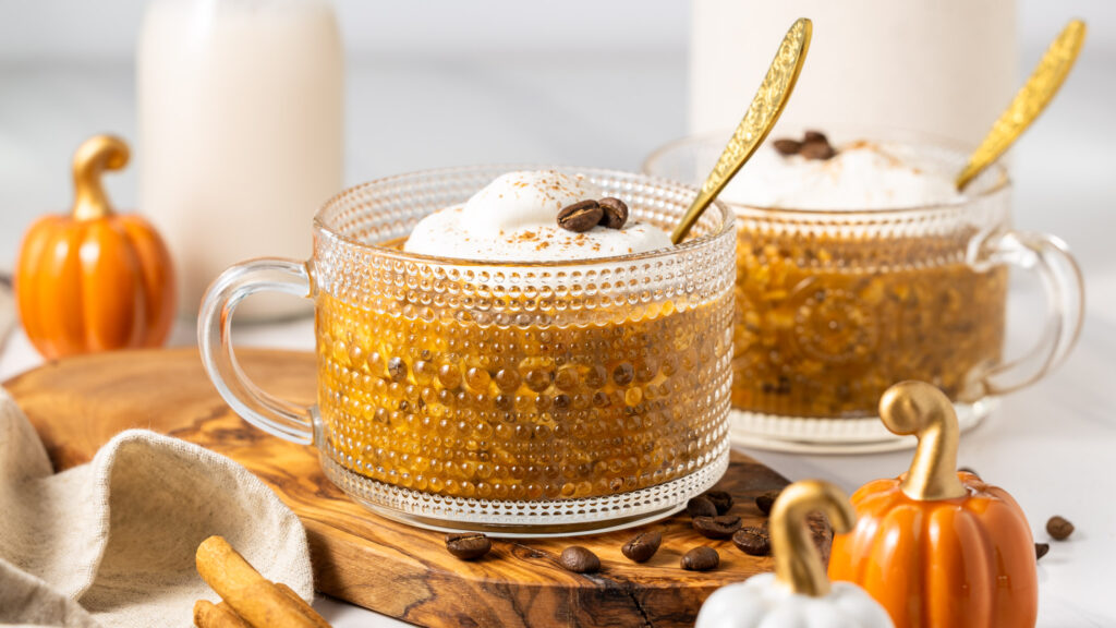 PSL Protein Overnight Oats. Bring the flavors of a classic Pumpkin Spice Latte to your high protein make-ahead breakfast, complete with the caffeine boost! These creamy overnight oats deliver 23 grams of protein per serving.